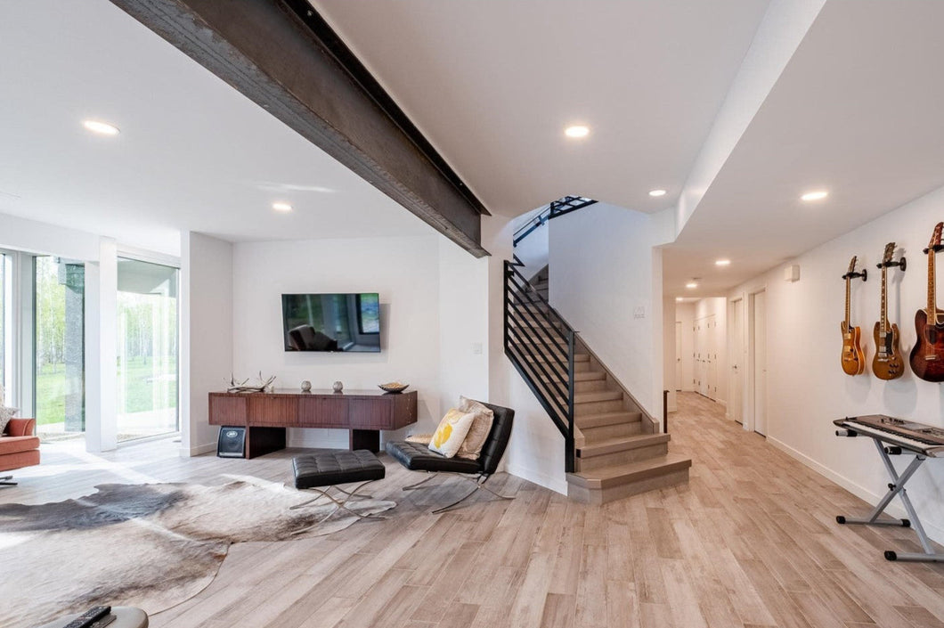 Wollf House Lower Level Rental (Monday thru Thursday Availability)